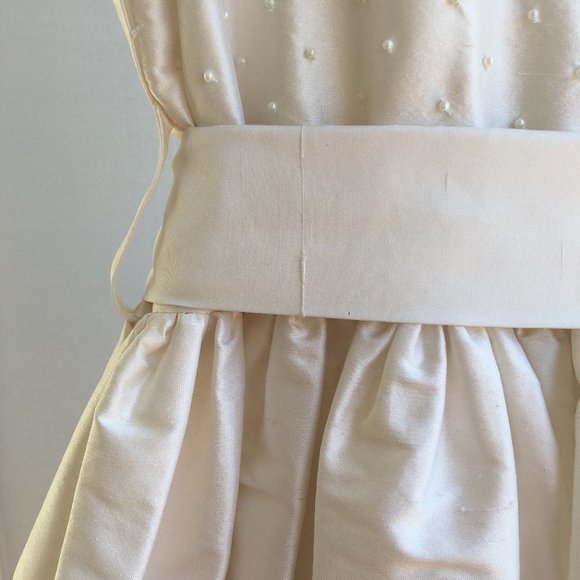 NWOT! Formal/Flowergirl White Dress Child Creation 3046 - Picture 4 of 9